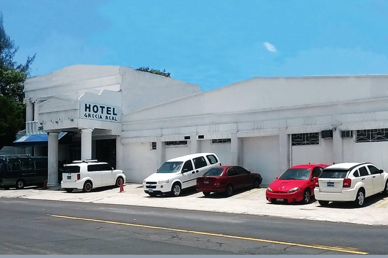 Hotel Grecia Real San Salvador Bagian luar foto
