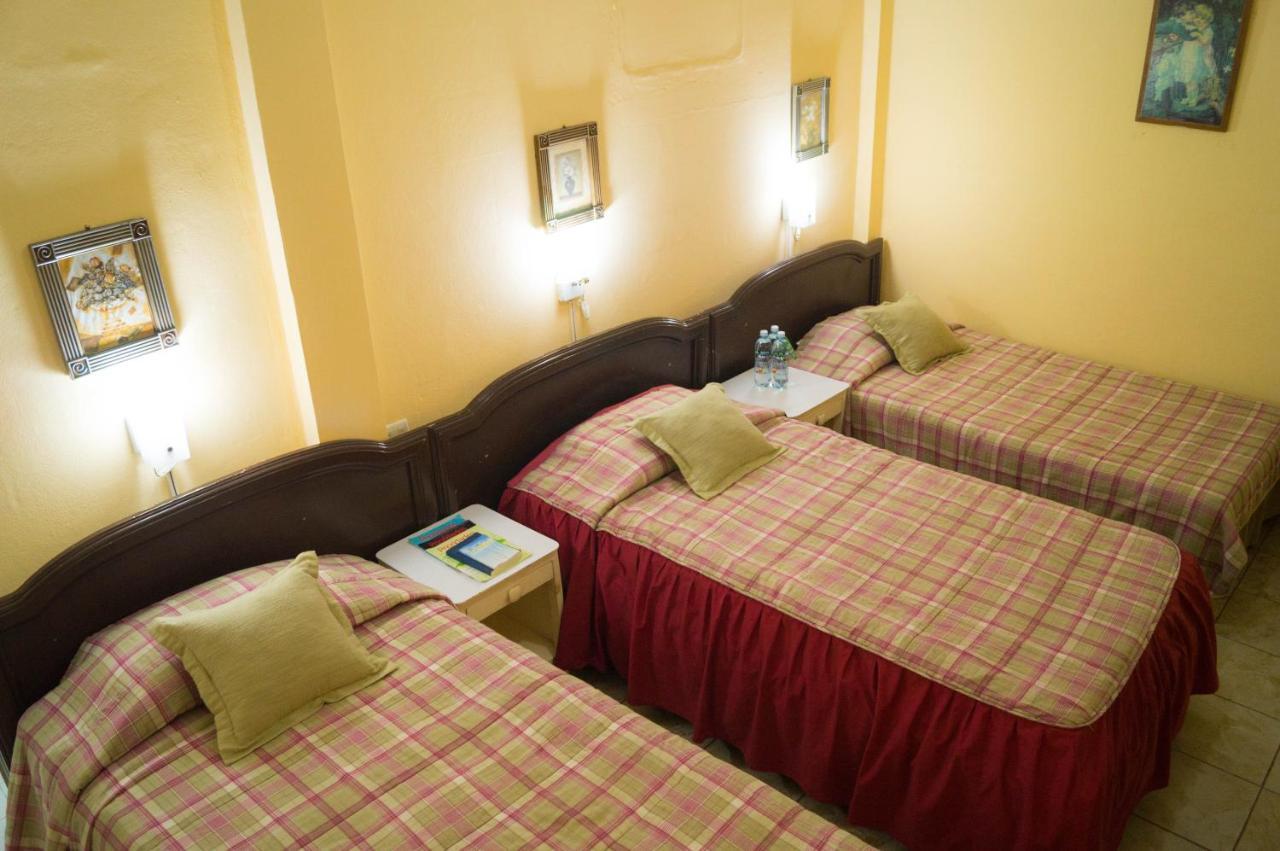Hotel Grecia Real San Salvador Bagian luar foto